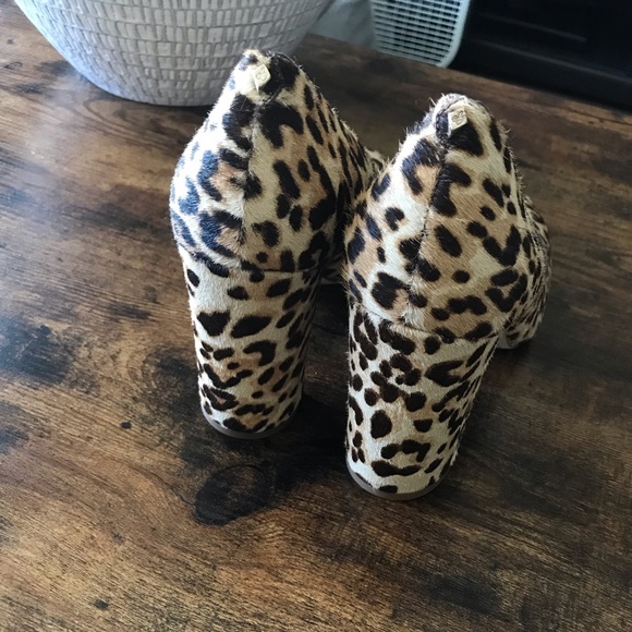 Sam Edelman Leopard Block Heels - Picture 5 of 9